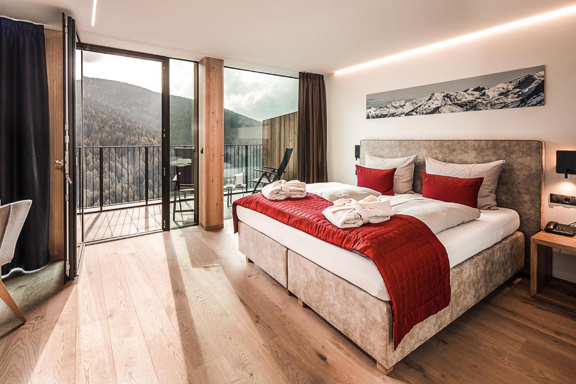 Hotel Panoramic Lotsch 4*